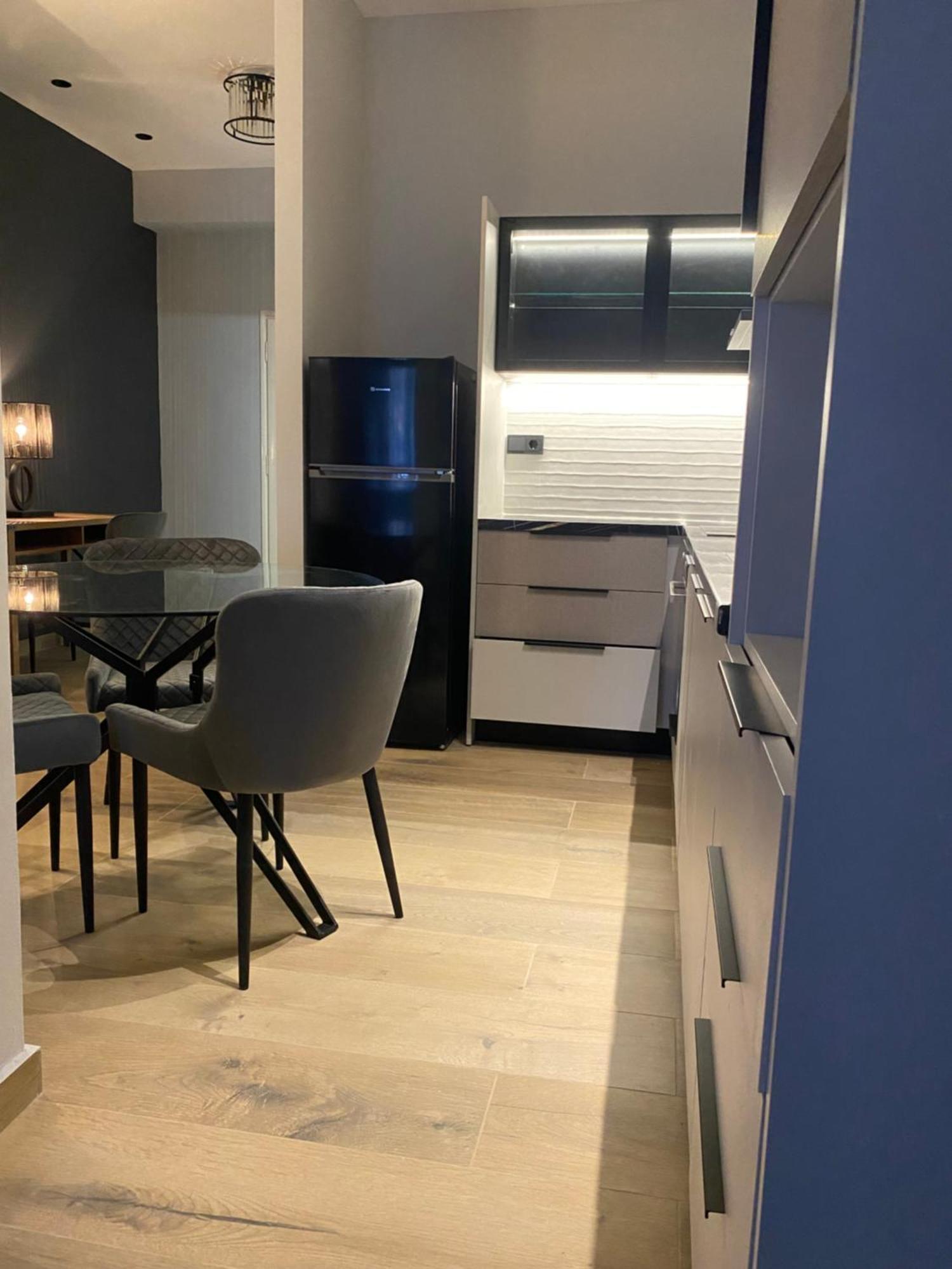 Kostas Lux Apartment