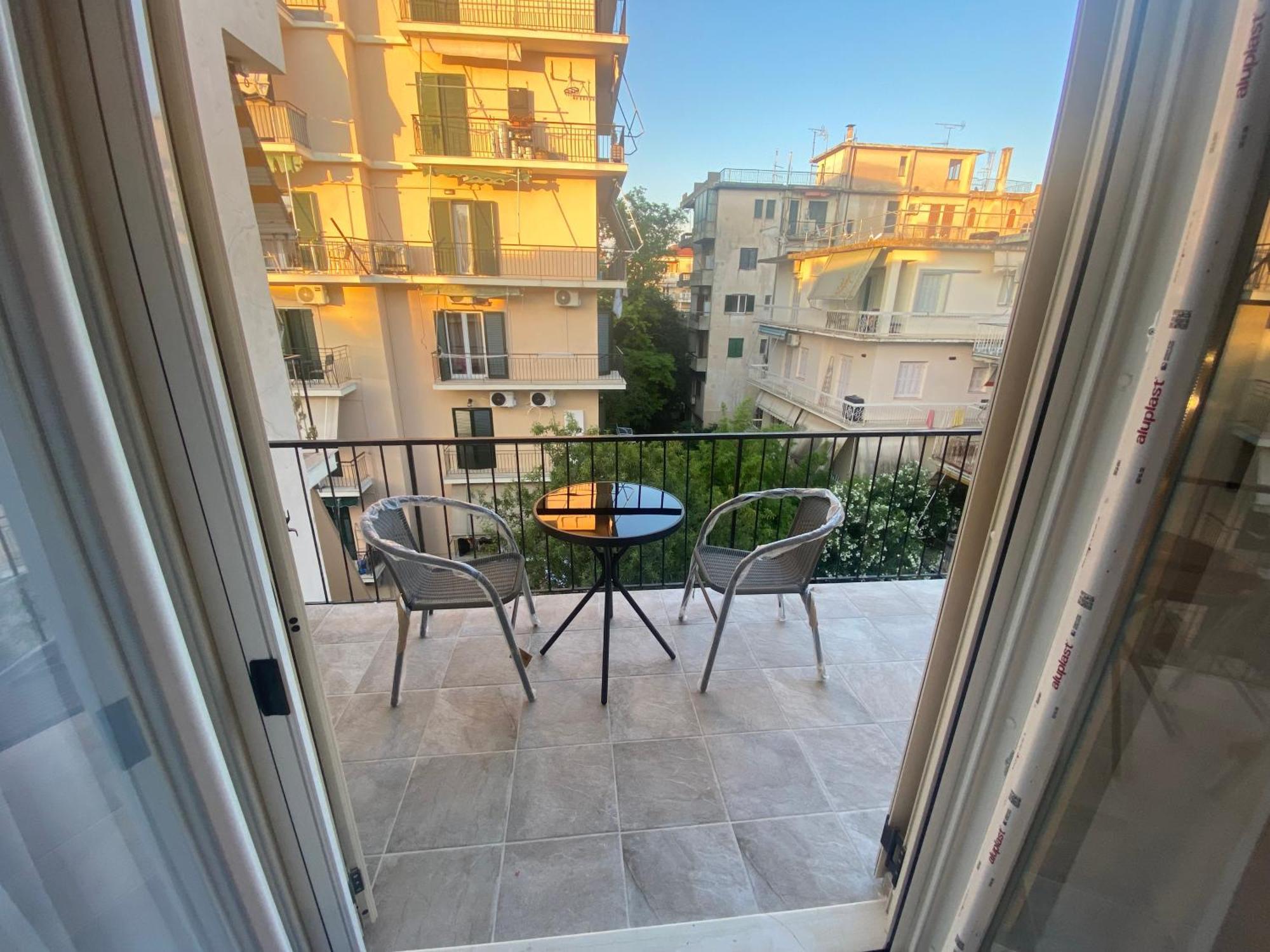 Kostas Lux Apartment *